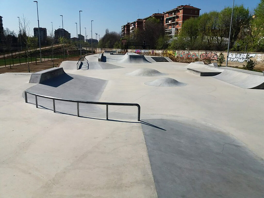 Lo skatepark Marmolada nel parco Mennea a Torino